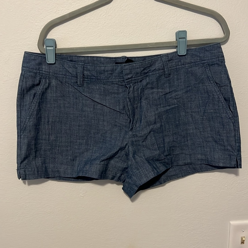 Gap Shorts